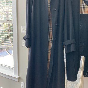 Burberry Single Breasted Trench Coat